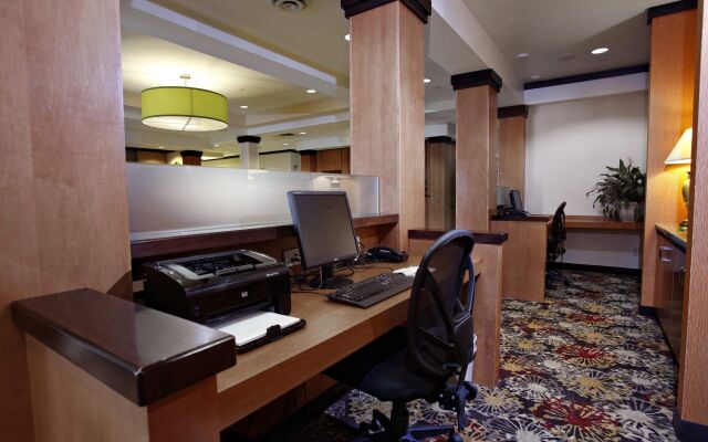 Fairfield Inn & Suites Sudbury