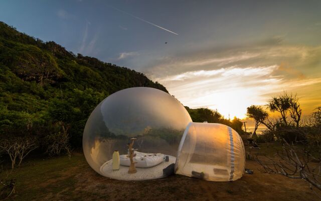 BubbleHotelBali - Glamping