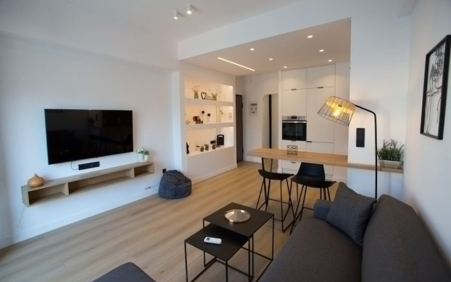 Mocha Acropolis View Apartment