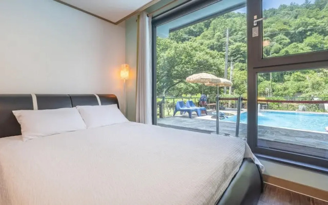 Gapyeong Laforet Pension