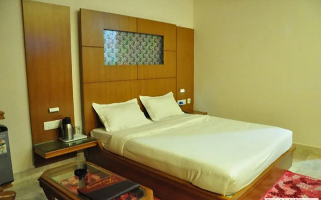 Hotel Basera Brij Bhoomi