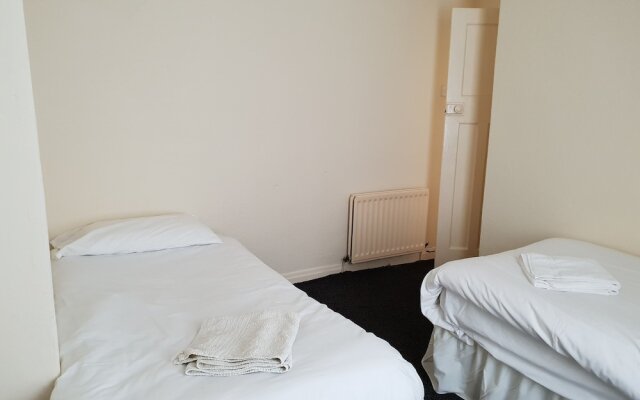 Longfield Road