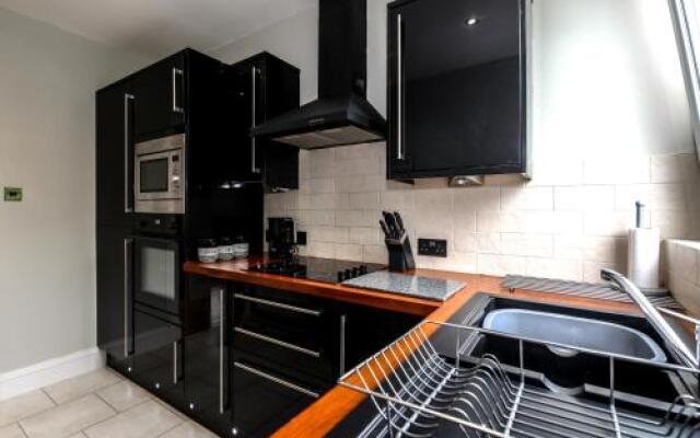 Apartment F