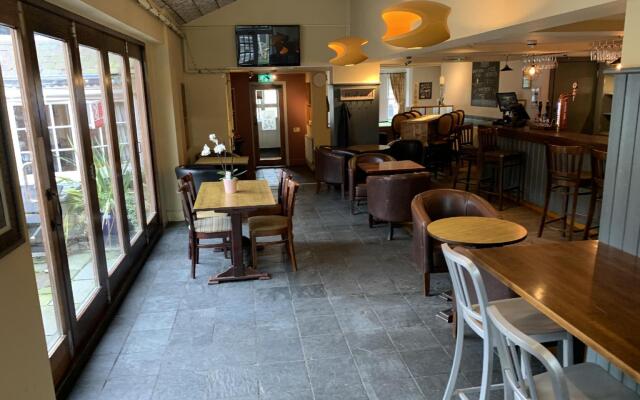 George & Dragon