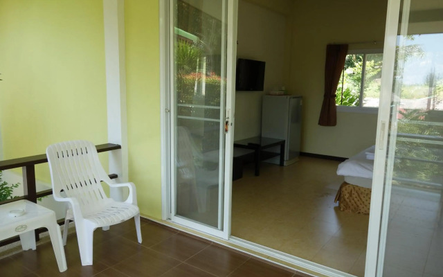 Khaolak Hillside Villa