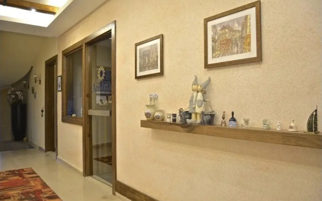 Austria Luxury Apartments, Faraya