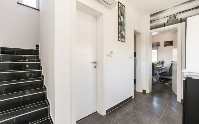 Villa Camellia