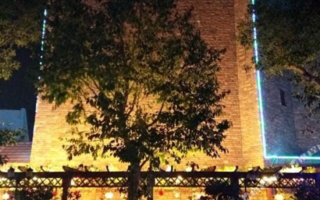 Sea Star Hotel (Beihai Wharf)
