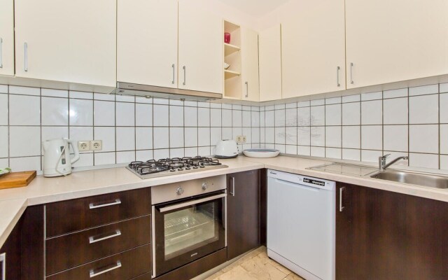 Amazing Home in Smricevica With Wifi and 6 Bedrooms