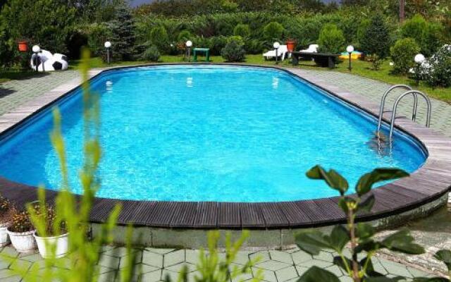 Green Hotel