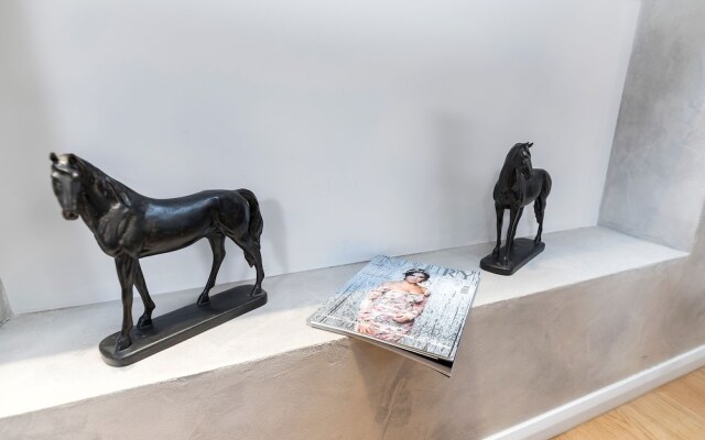 Vernescu Luxury Residence