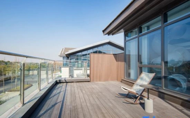 Yangzhou Slender West Lake Garden Hotel