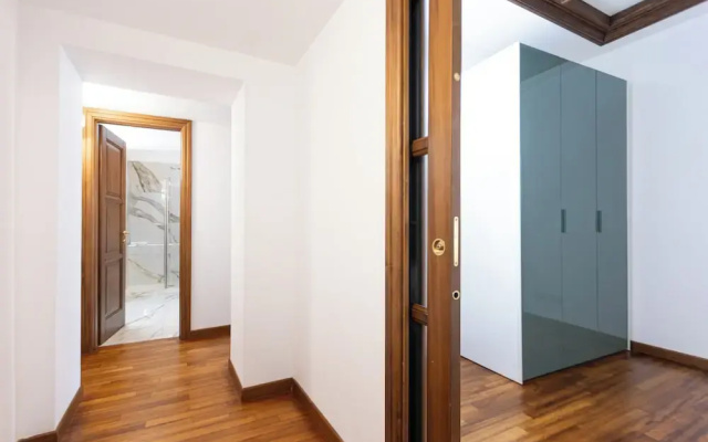 Rental in Rome Vicolo Trevi Apartment