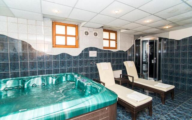 Gastland M0 Hotel & Restaurant & Conference Center