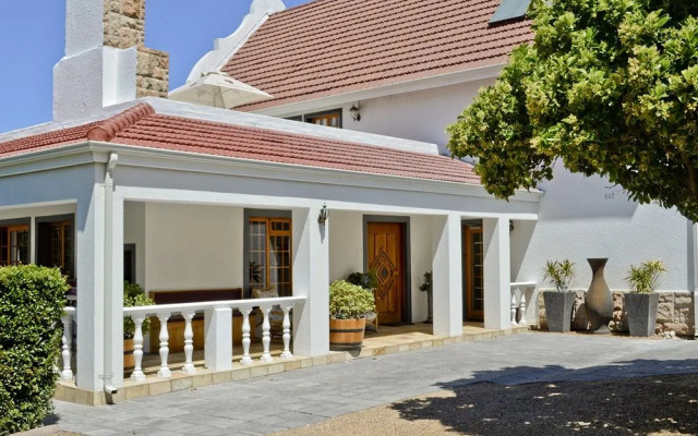 Woodlands Guest House