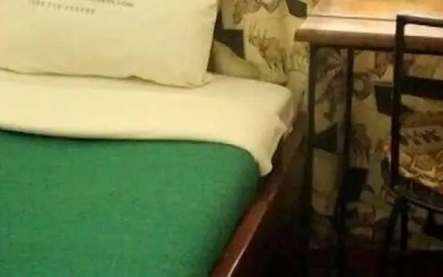 Kilimanjaro Backpackers Hotel - Backpacker