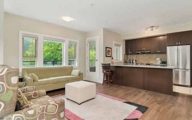 Opulent Oasis Exquisite 2Bedroom Retreat