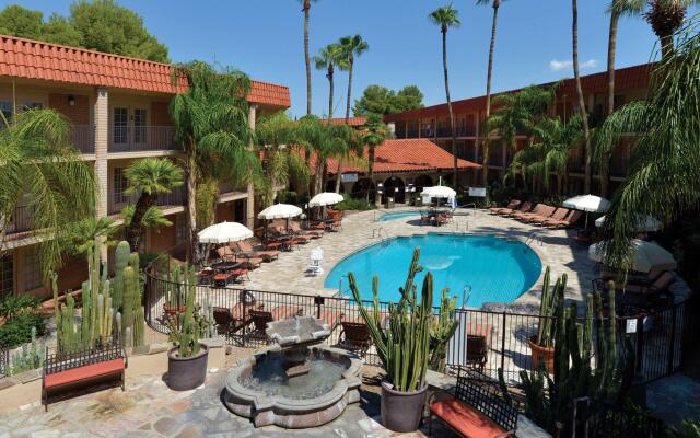 DoubleTree Suites by Hilton Tucson - Williams Center