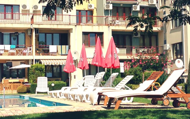 Varna Inn sea park apartments