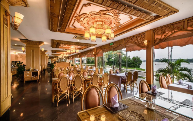 Huong Giang Hotel Resort and Spa
