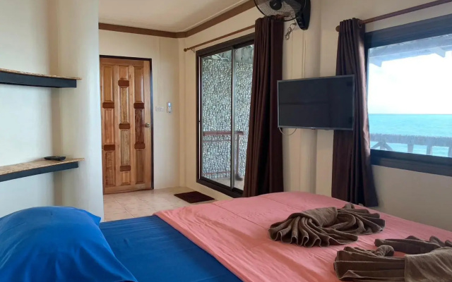 Koh Chang Hut