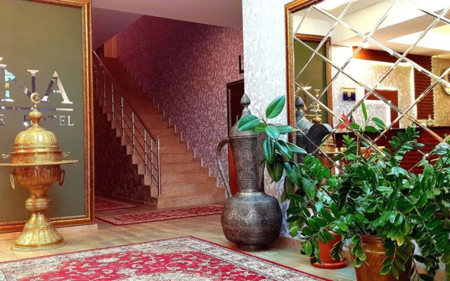 Lina Suite Hotel