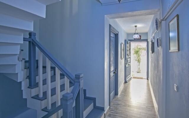 Bozcaada Basak Konukevi