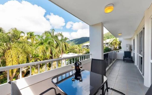 2 Bedroom Red Cowrie Apartment Palm Cove