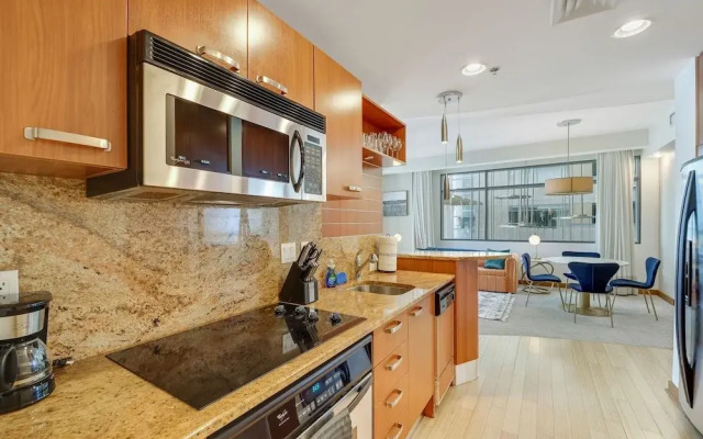Miami Luxury Executive Apartment