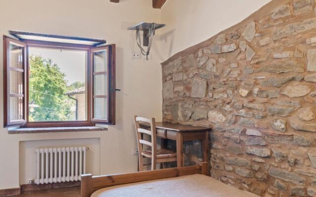 Spacious Holiday Home in Ca' De' Grimaldi near Town Center