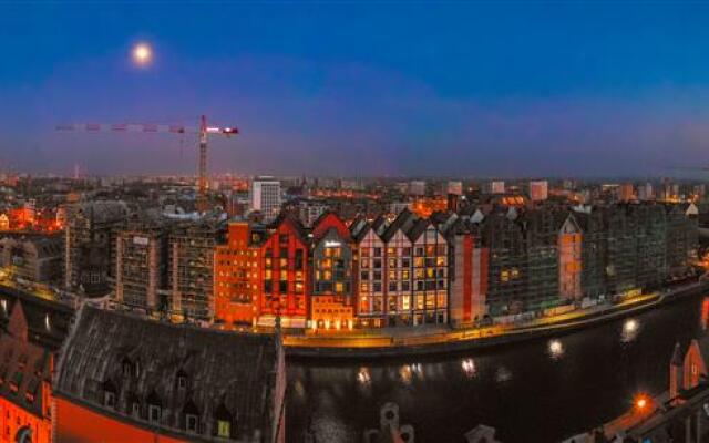 Radisson Hotel & Suites, Gdansk