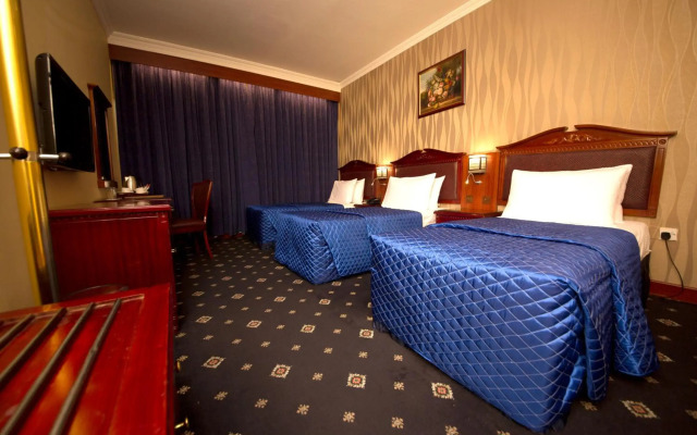Mount Royal Hotel