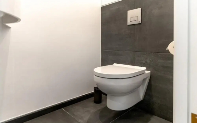 Luxury 2BD apartment in City Center