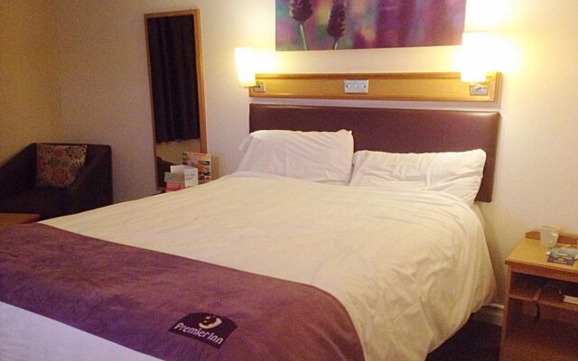 Premier Inn Hull West