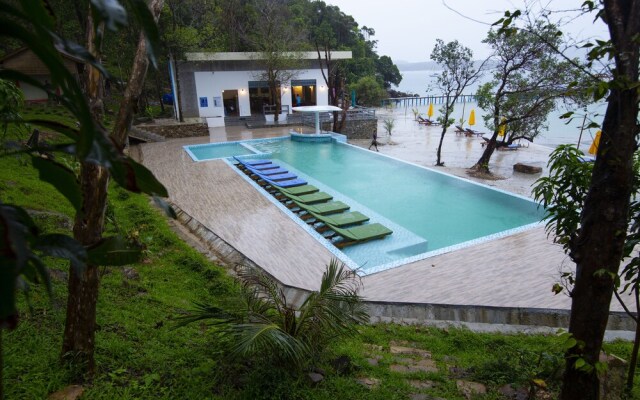 Pearl Beach Resort & Spa