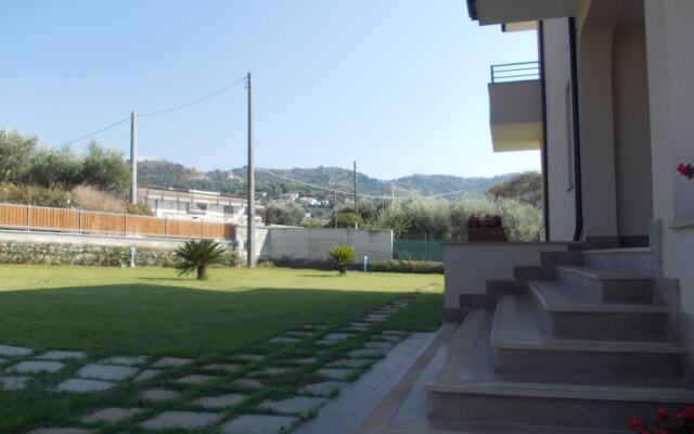 Villa Lauro Luxury B&B