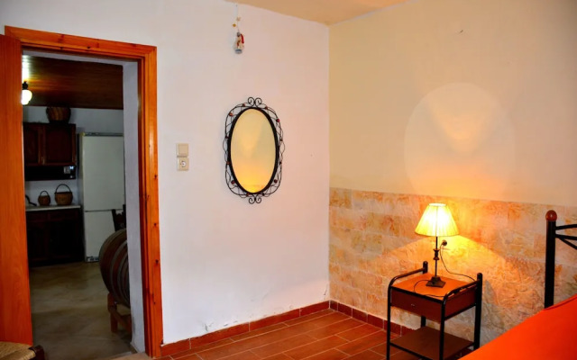 Luxury Apartment in Eleftherna Amitor