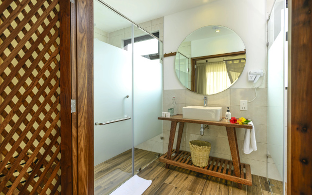 TOA Hotel & Spa Zanzibar