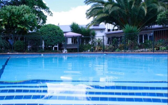 A K West Motel