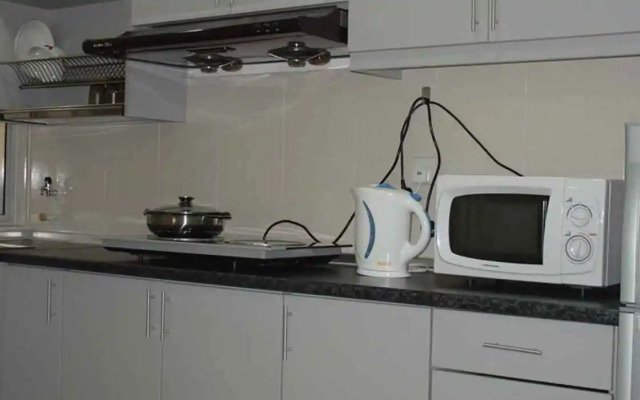 Duta Hotel & Residence