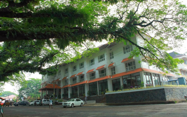 No. 18 Hotel