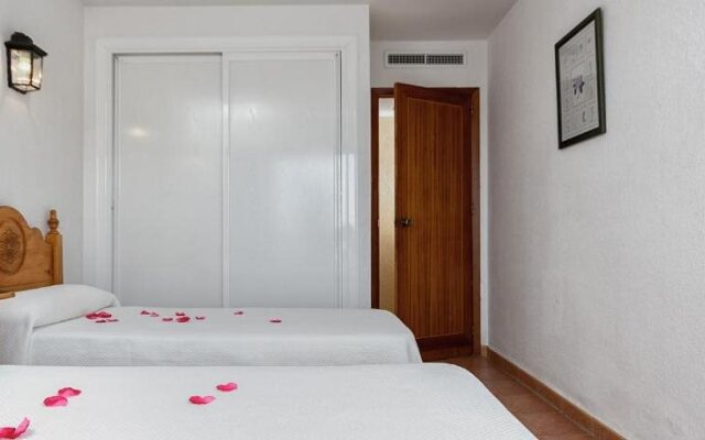 Apartamentos Embajador