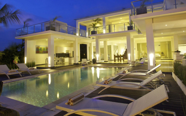 Villa Lara Bali