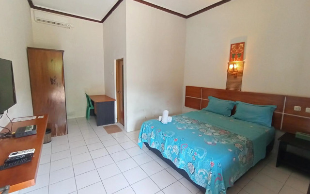 OYO 798 Yokima Beach Hotel