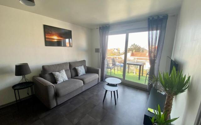 Appartement T2 bis, 200m de la mer, très calme