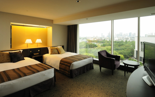 Hotel New Otani Tokyo, The Main