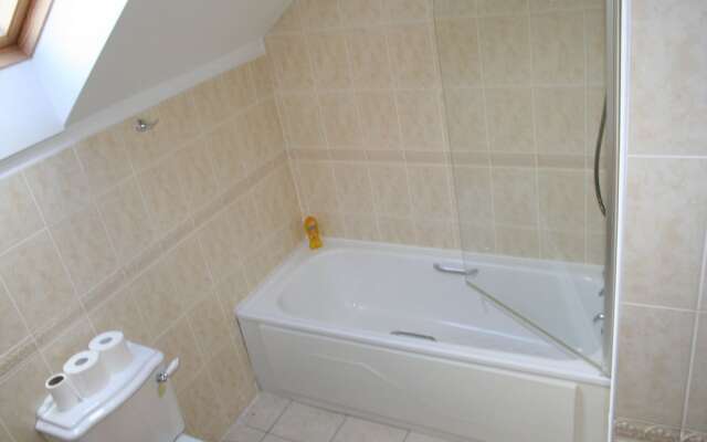 Lios Mór - 5 bed self catering house