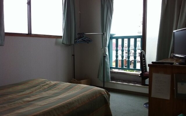 Business Hotel Mayumi