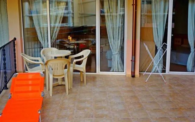 GT Atrium Beach Apartments