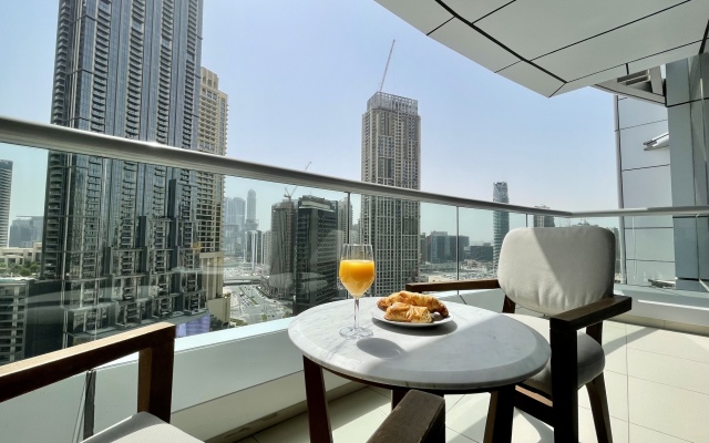 Amazing 1 Bedroom in Address Downtown